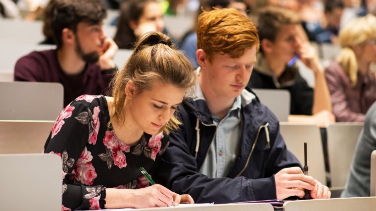 Studierende