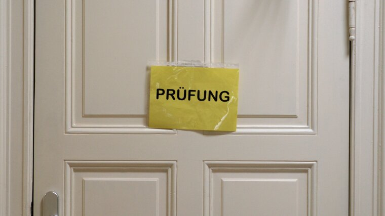 Prüfung